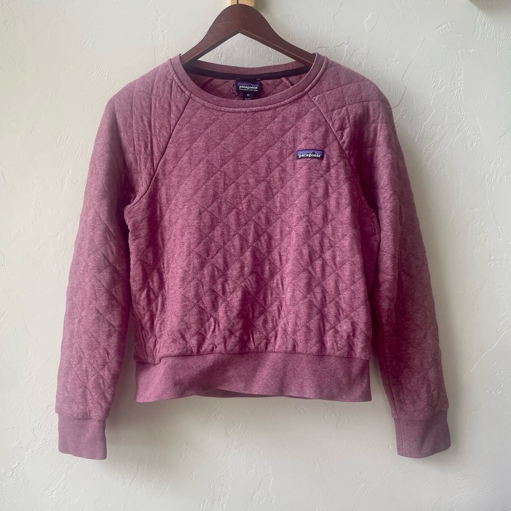 Women’s Patagonia maroon red sweatshirt